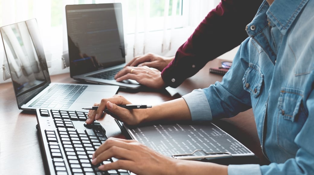 Industry Knowledge | Comactiva